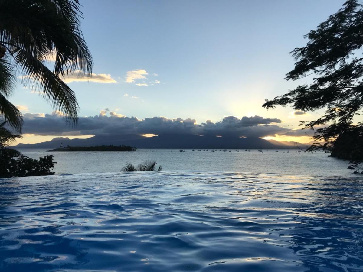 Hibiscus Apartment Le Gosier  Bagian luar foto